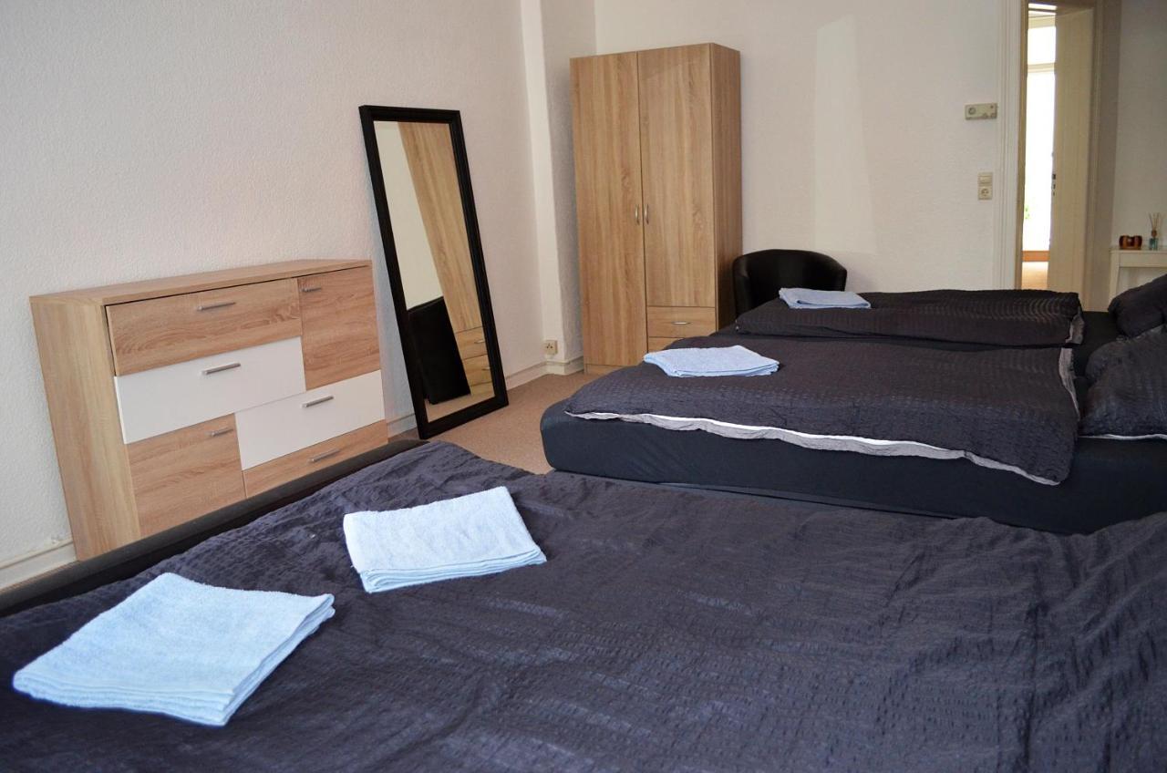 Apartment Fuer Familien, Freunde Oder Groessere Gruppen Bis Zu 8 Personen In Der Naehe Des Berliner Hauptbahnhofs Bagian luar foto